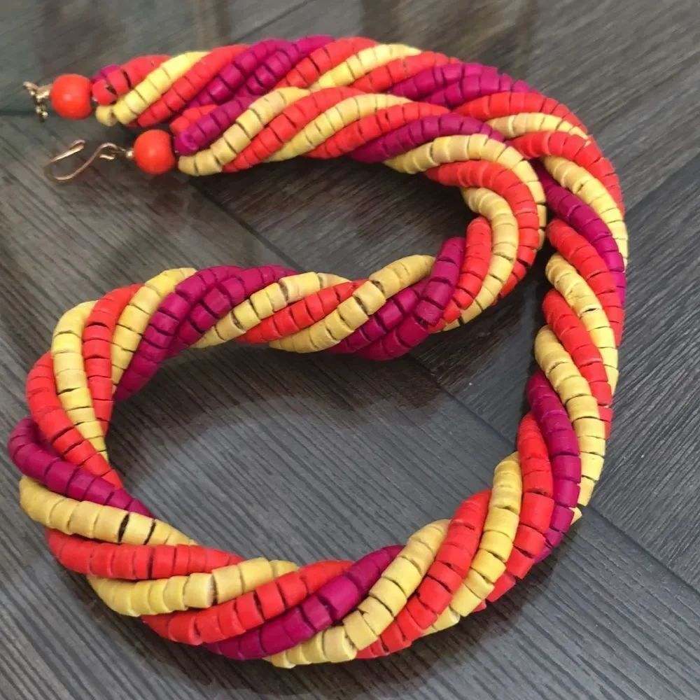 Vintage 1980’s Wooden Bead Bright Twisted Necklace